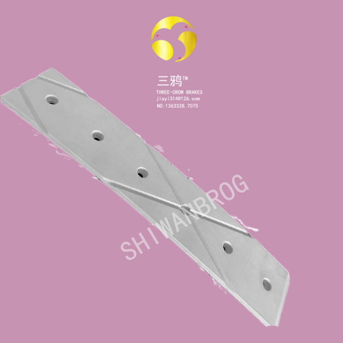 -斯文伯格-BSFI201-202-203型号款无噪音风电偏航制动器片衬垫-dizs.png