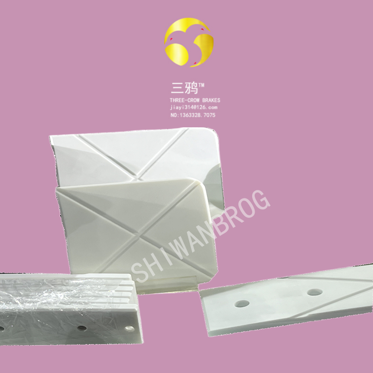 刹车片 MD550 4315600005448 -4920104021 SB2001偏航刹车片-dmid.png
